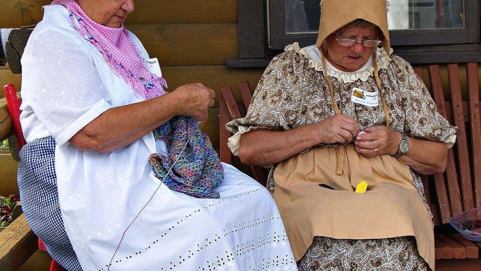 Strickanleitung Strickjacke Damen kostenlos – PDF jetzt herunterladen